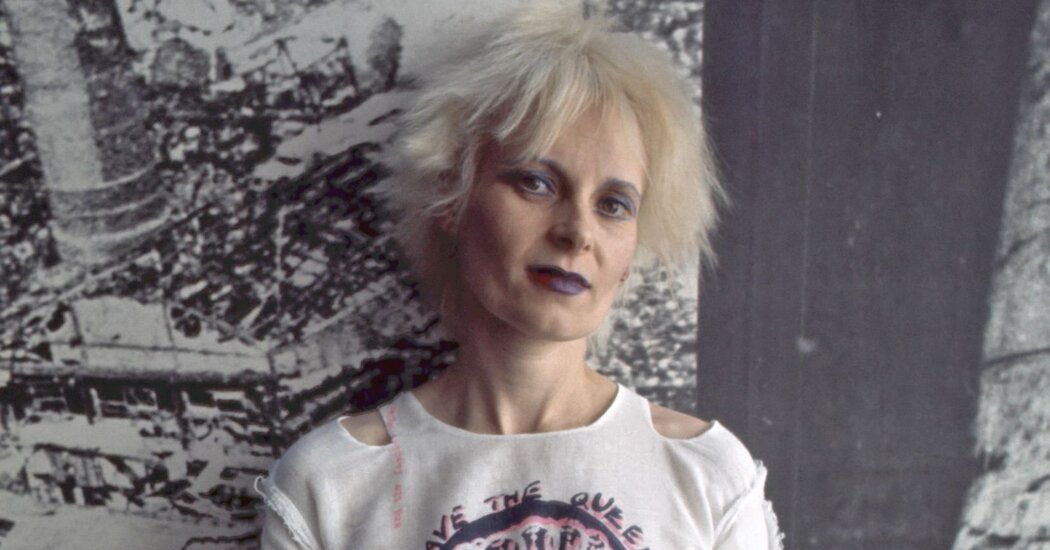 vivienne-westwood,-81,-dies;-brought-provocative-punk-style-to-high-fashion-–-the-new-york-times