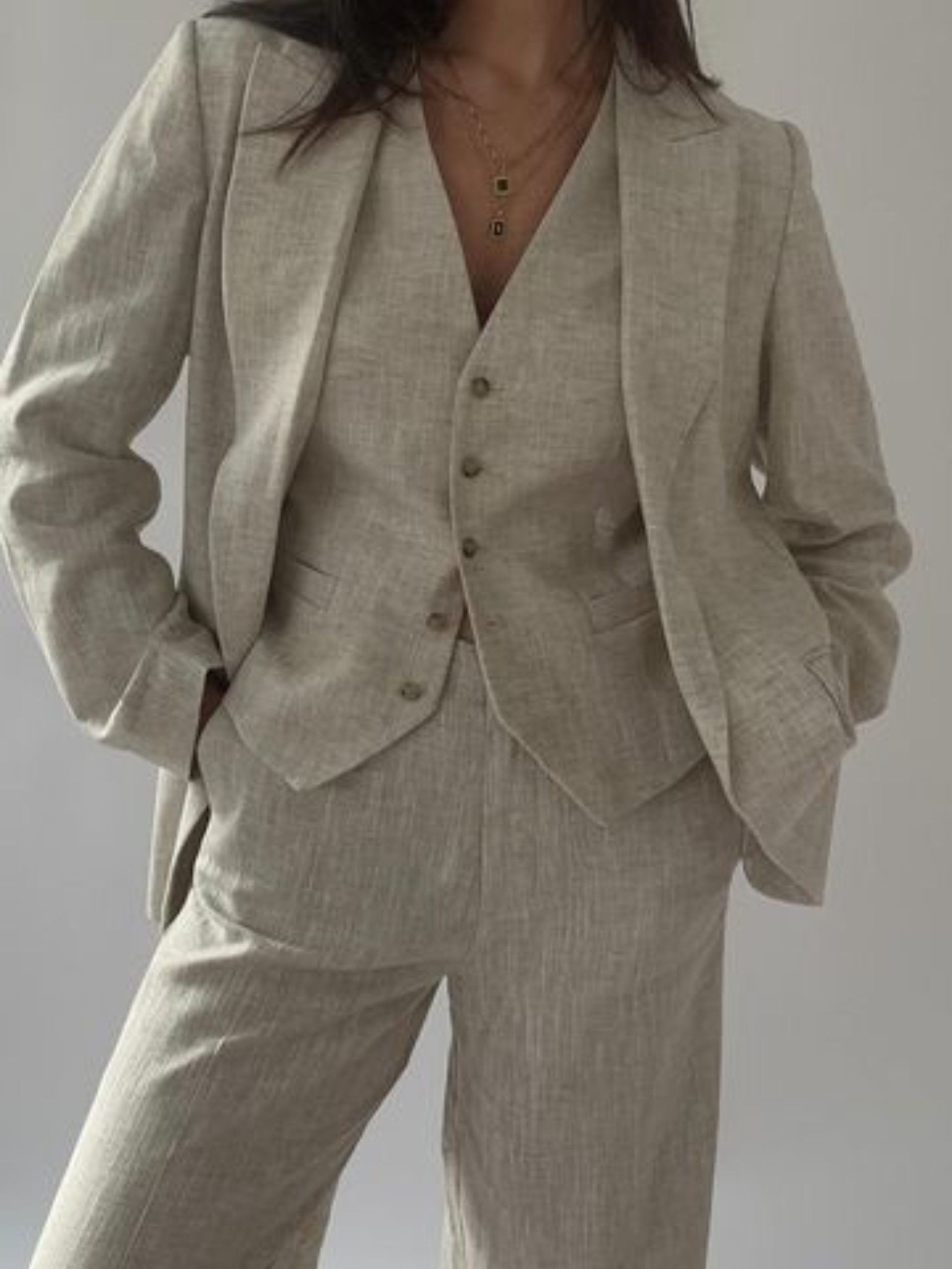 this-designer-looking-m&s-linen-suit-is-so-good-it’s-selling-out-as-we-speak