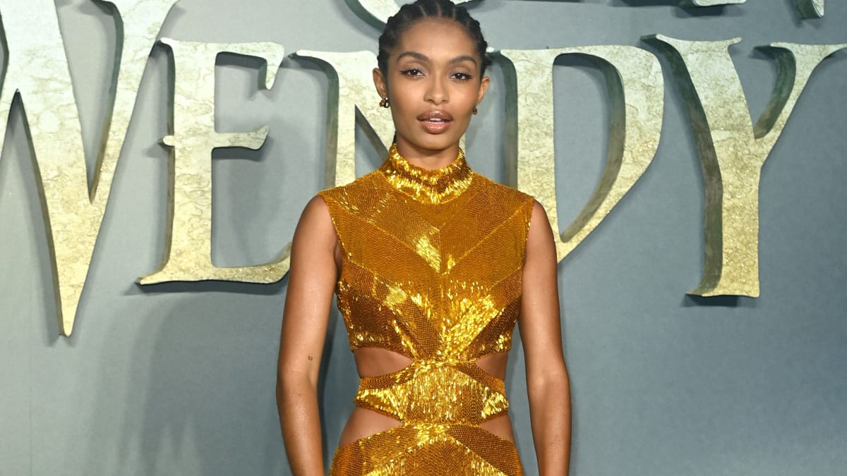 yara-shahidi-sparkles-like-pixie-dust-at-the-‘peter-pan-and-wendy’-premiere