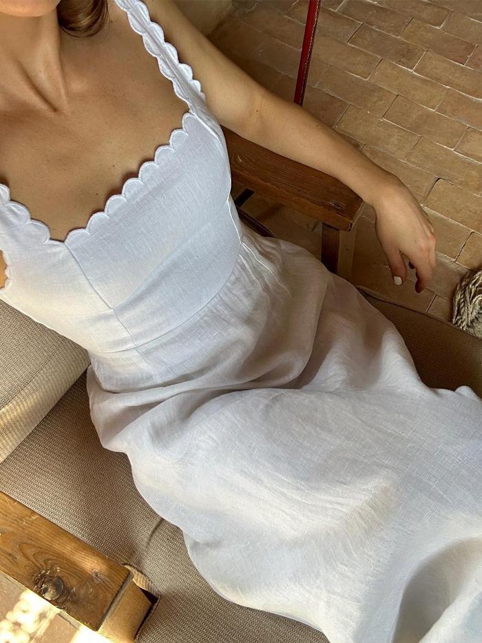 this-“boring”-dress-is-set-to-be-summer’s-#1-buy