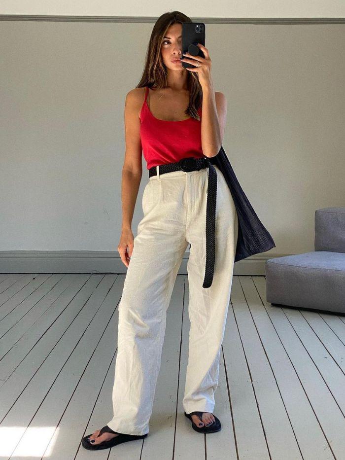 linen-trousers-are-everywhere—6-outfits-tempting-me-to-buy-a-pair-this-summer