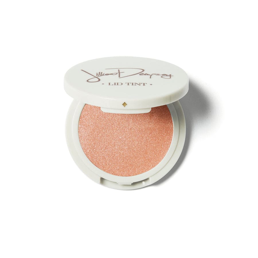 the-brightening,-foolproof-eye-shadow-that-doesn’t-require-a-brush