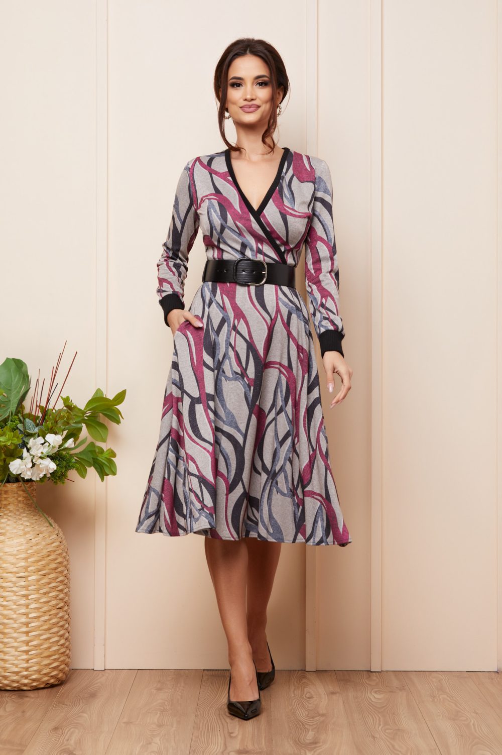 rochie midi eleganta din tricotaj cu imprimeu bordo 3