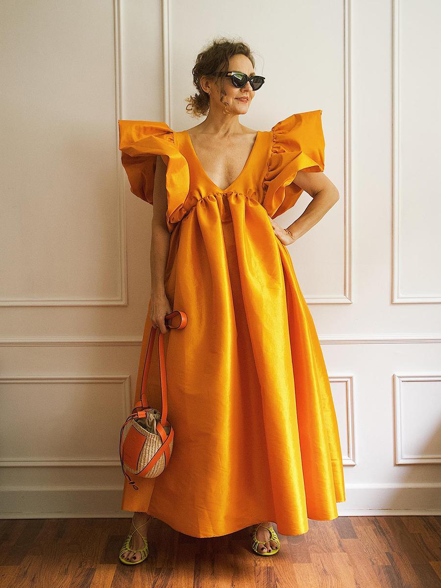 6-stylish-women-over-50-who-have-mastered-wedding-guest-dressing