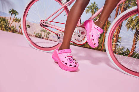 co-branded-platform-clogs-–-the-barbie-x-crocs-footwear-collab-shares-playful-all-pink-styles-(trendhunter.com)